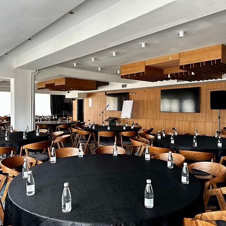 Lakeview Hotel & Apartments مافروفو المظهر الخارجي الصورة