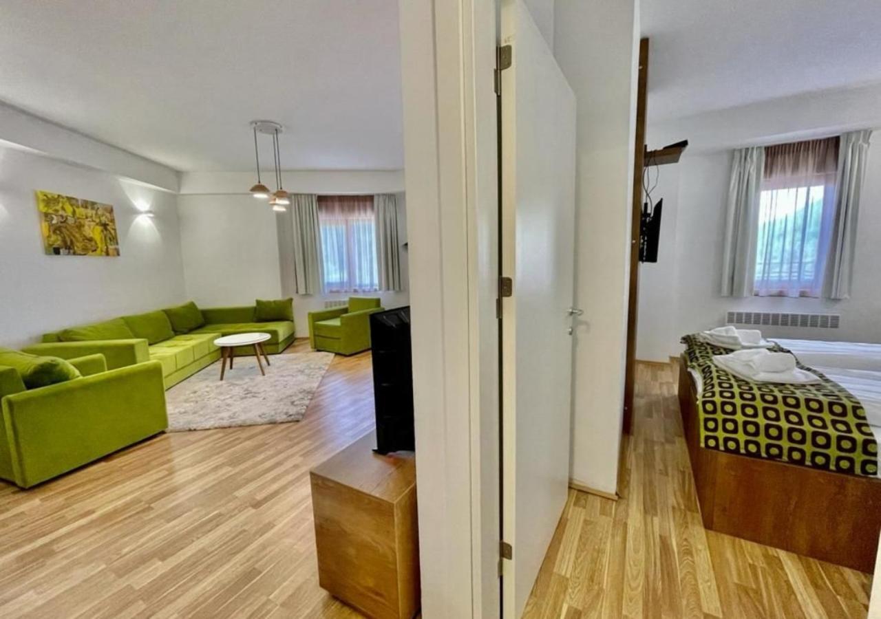 Lakeview Hotel & Apartments مافروفو المظهر الخارجي الصورة