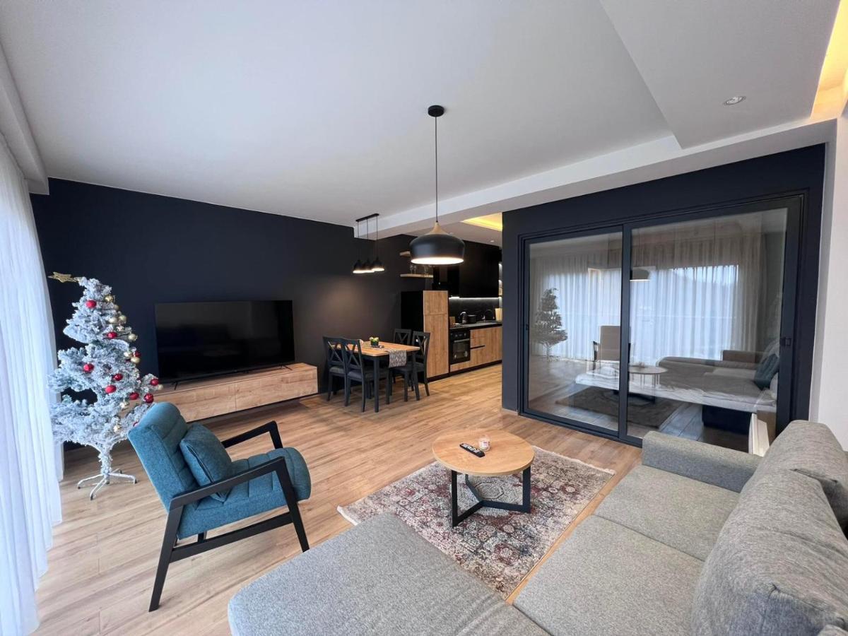 Lakeview Hotel & Apartments مافروفو المظهر الخارجي الصورة