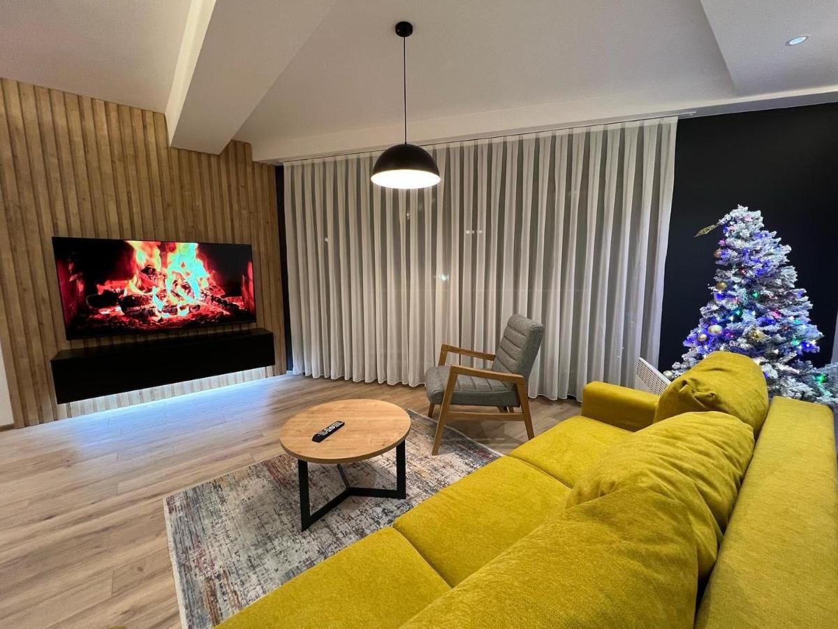 Lakeview Hotel & Apartments مافروفو المظهر الخارجي الصورة